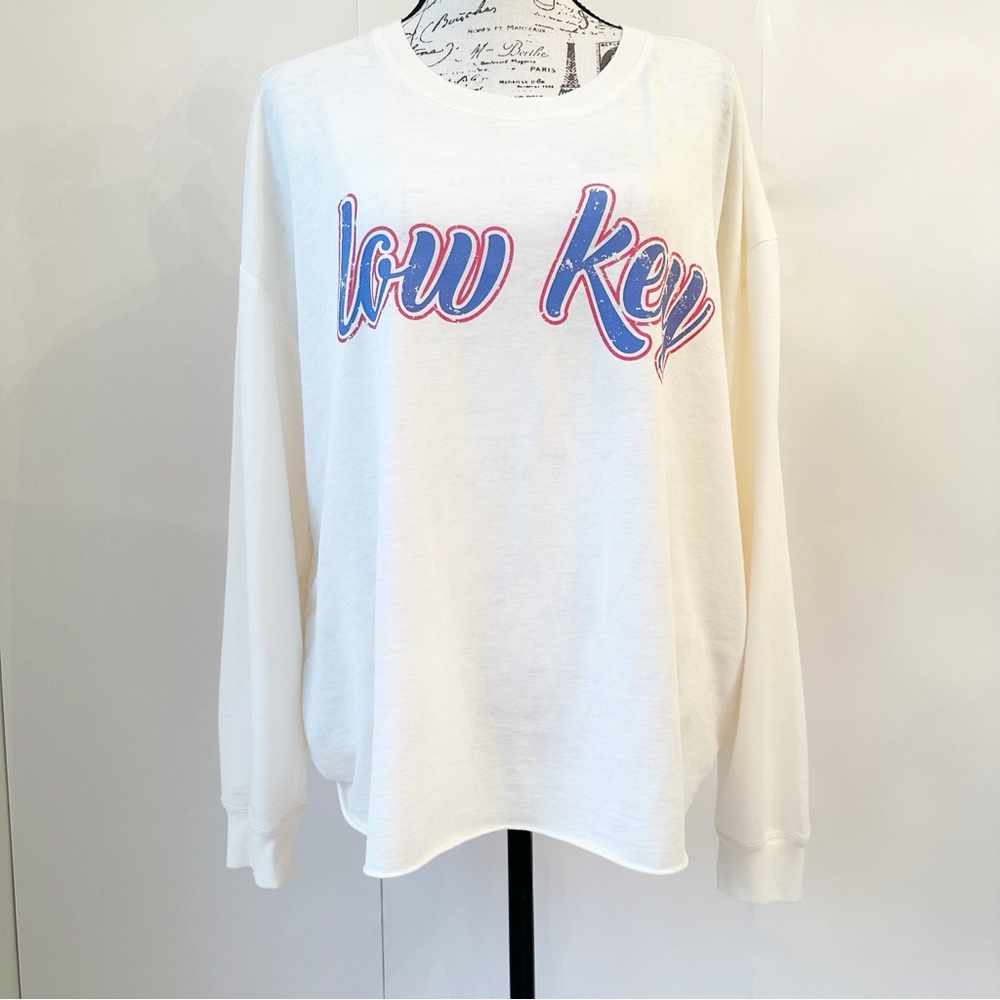 New C&C California Cream long sleeve top with Red Accent XL